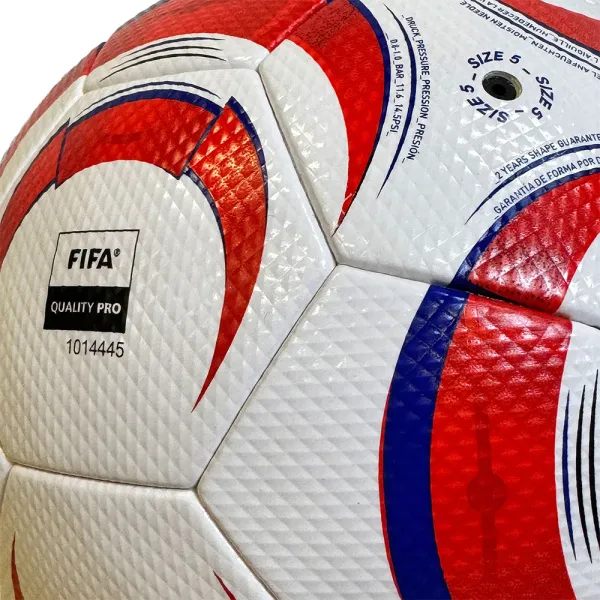 Мяч футб. ADIDAS Tiro Competition JW1534, р.5, FIFA Pro, 32 пан., ПУ, термосшивка, бело-красный за 7&nbsp;036.30 ₽ в Смоленске